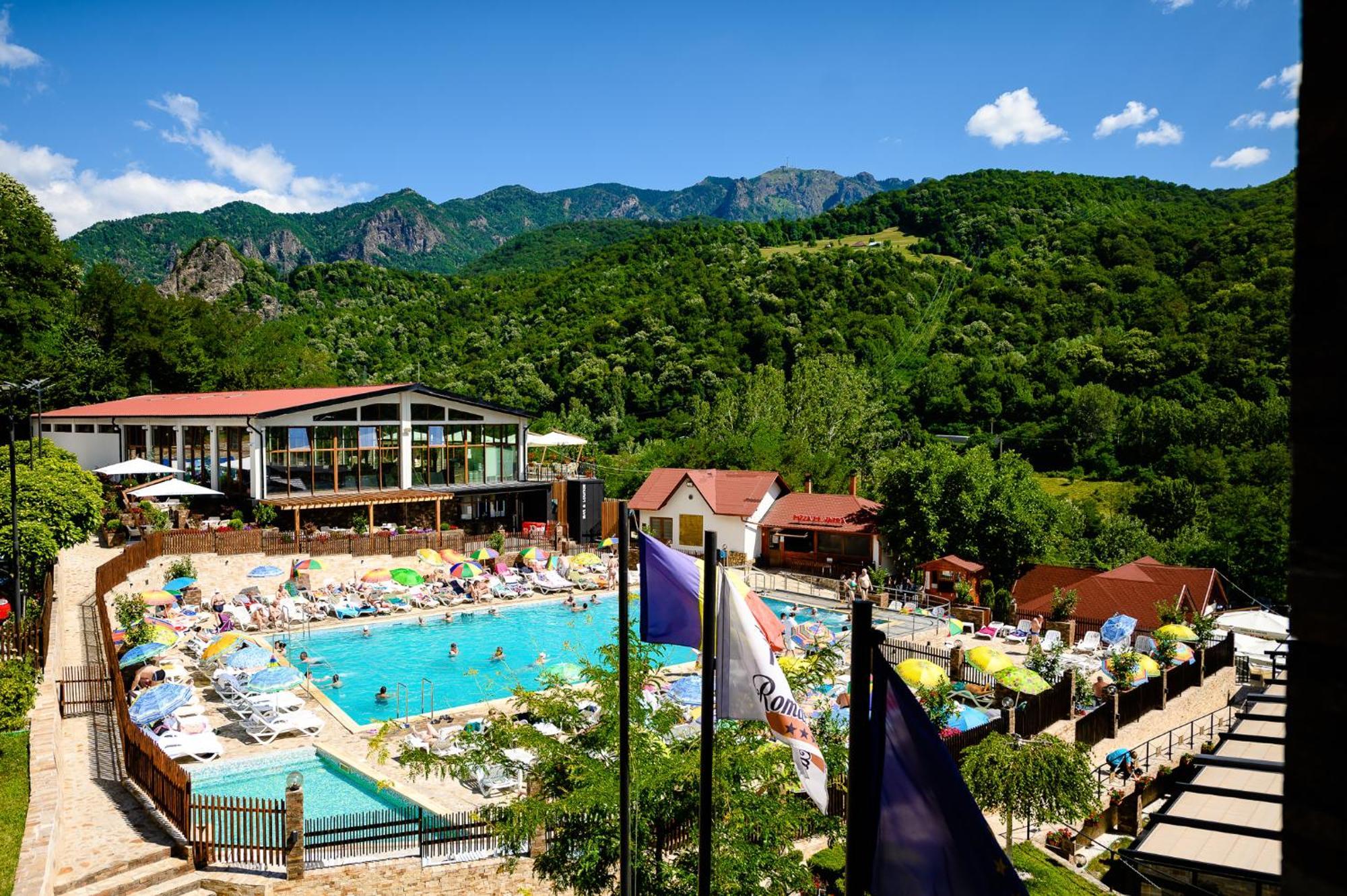 Complex Turistic Casa Romaneasca Călimăneşti Εξωτερικό φωτογραφία
