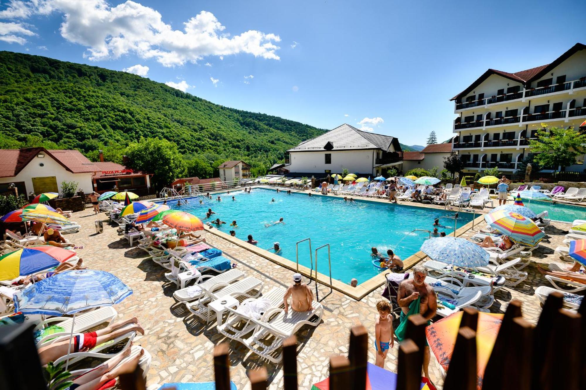 Complex Turistic Casa Romaneasca Călimăneşti Εξωτερικό φωτογραφία